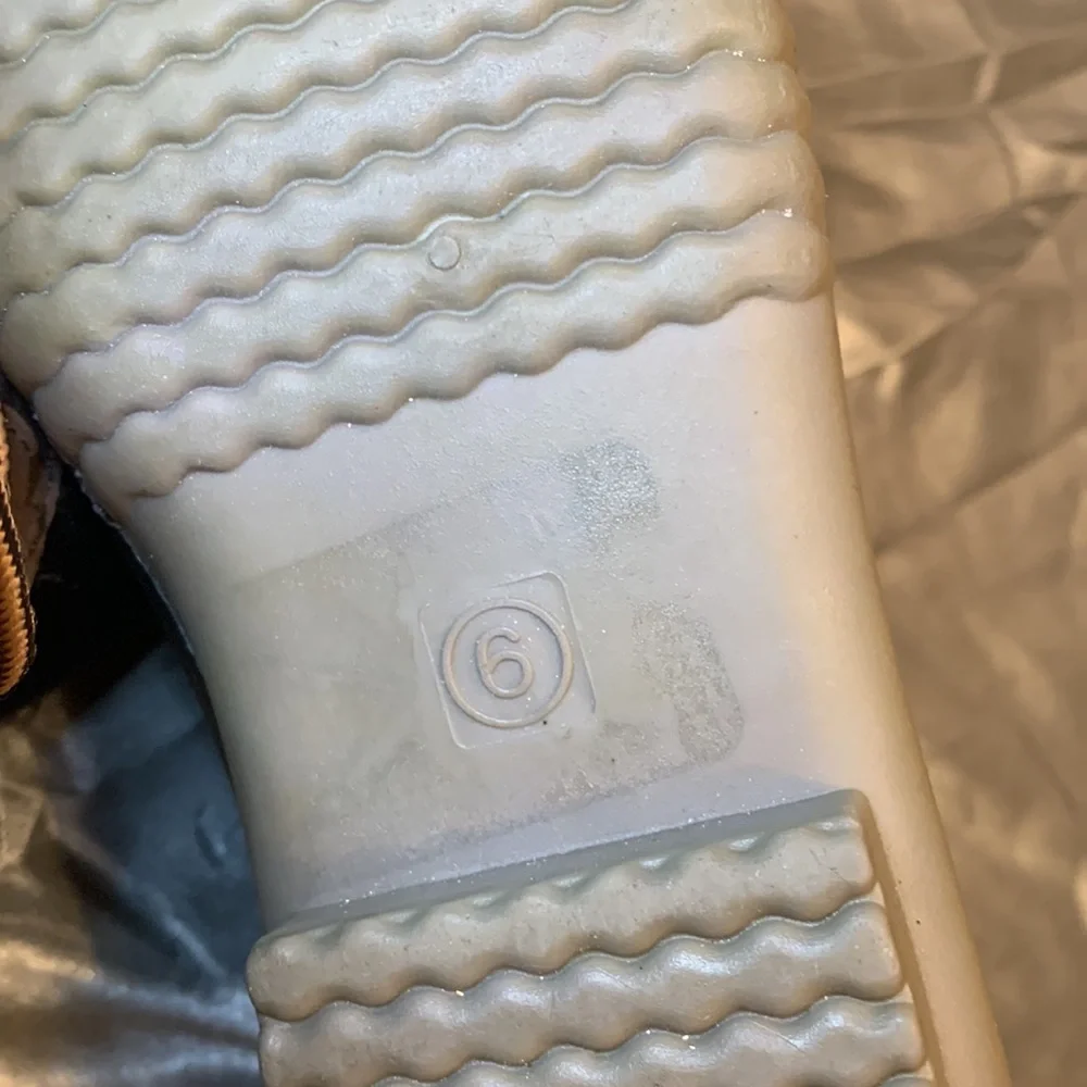 🌹 FLASH SALE 🔥MARLEYLILLY • Really Cute Monogrammed Duck Waterproof Boots
